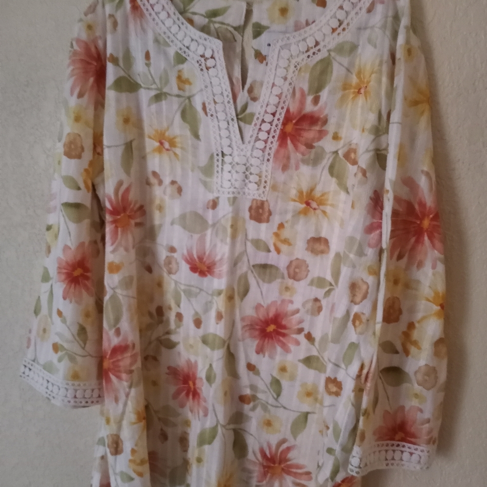 Alfred Dunner floral knit top